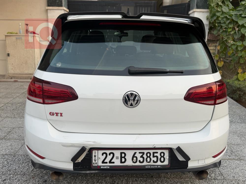 فولكسفاغن جولف